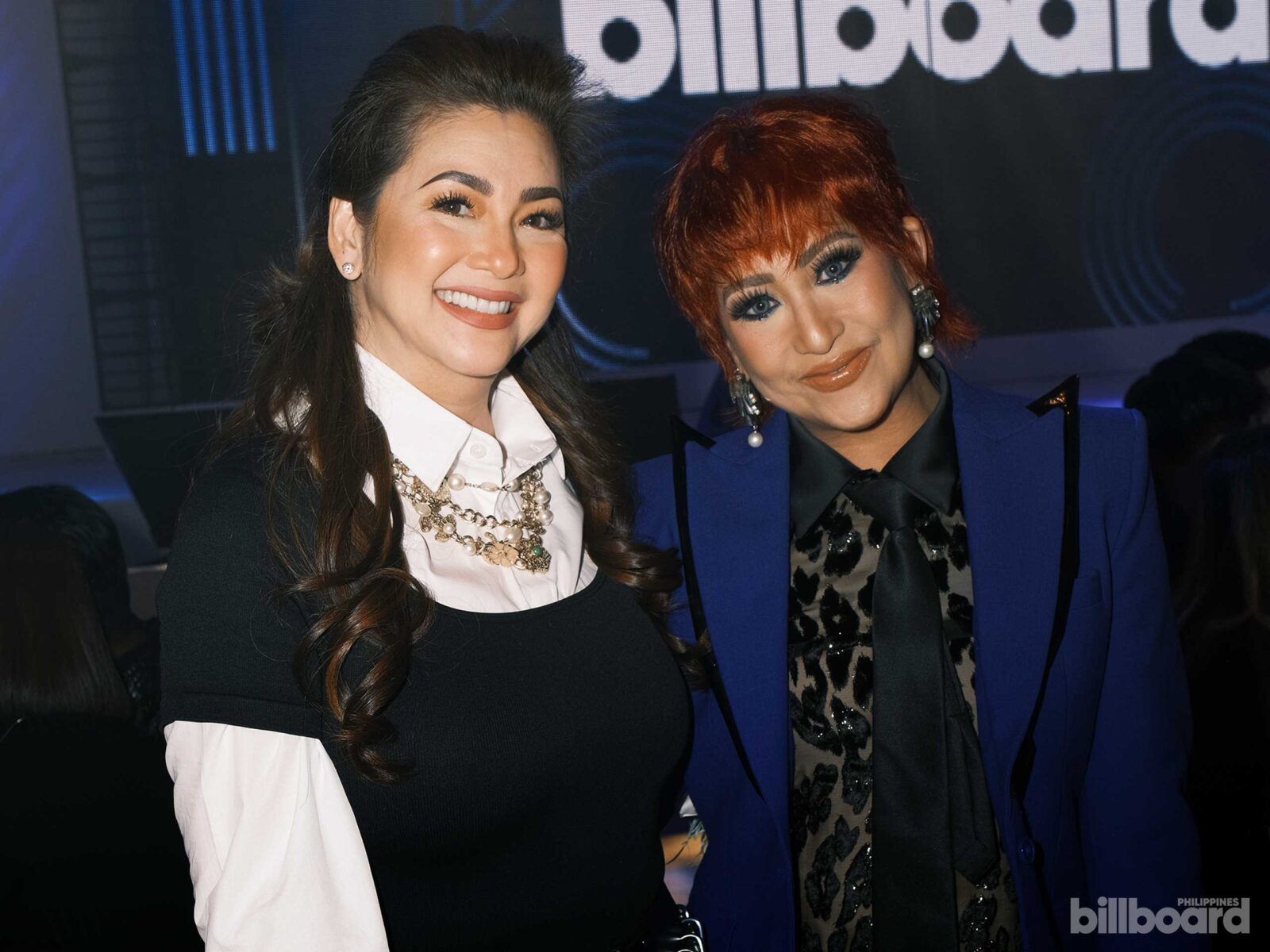 Regine Velasquez-Alcasid with Jolina Magdangal