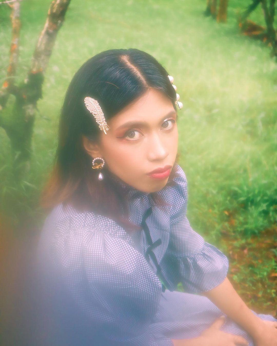 Rhodessa in article 2