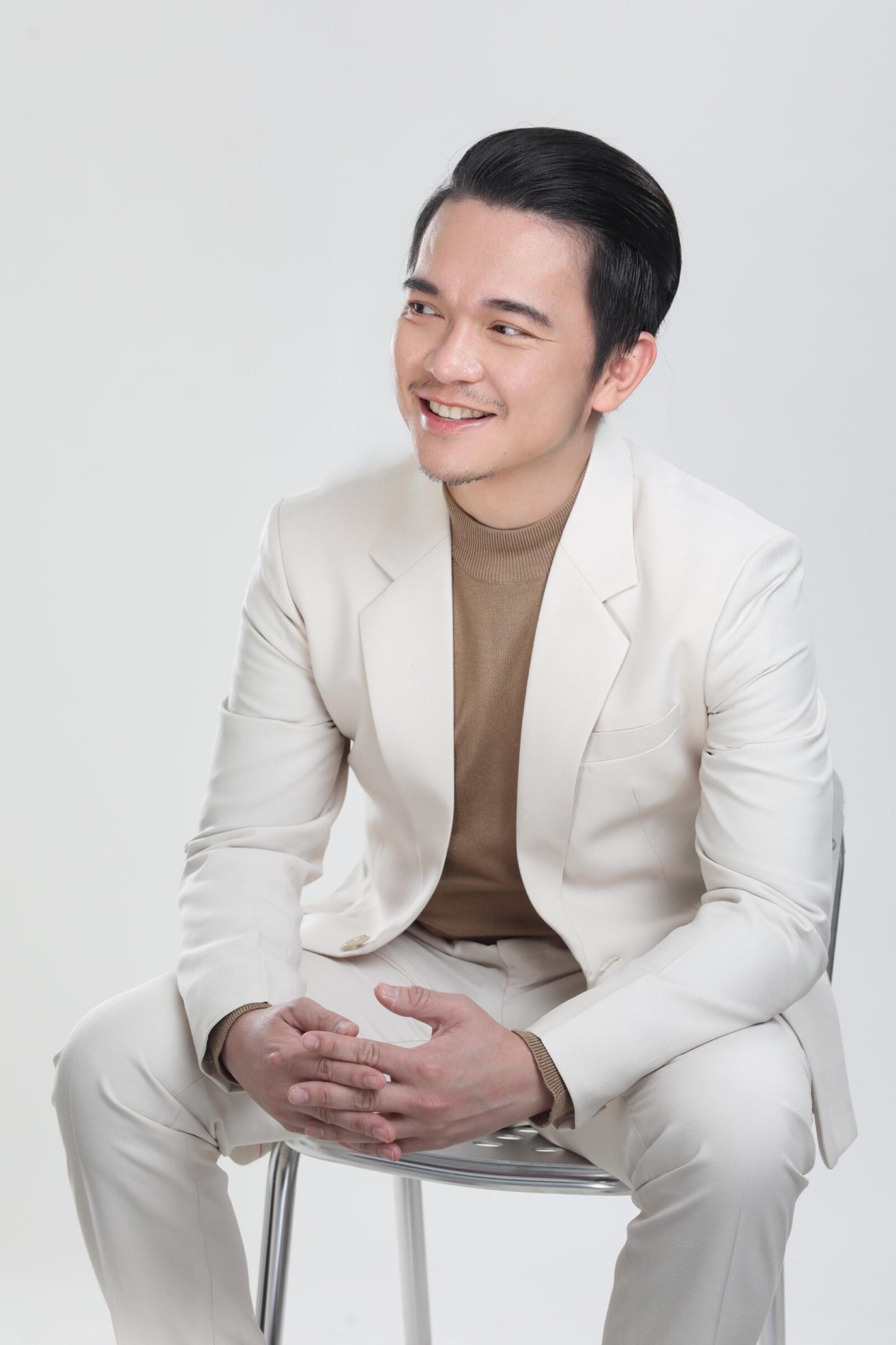 Jonathan Manalo ABS-CBN Creative Music Director