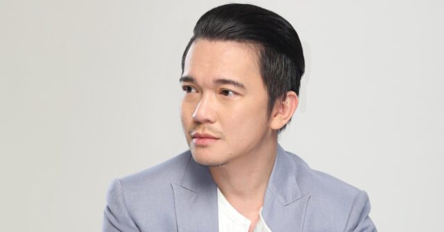 Jonathan Manalo ABS-CBN Music Creative Director