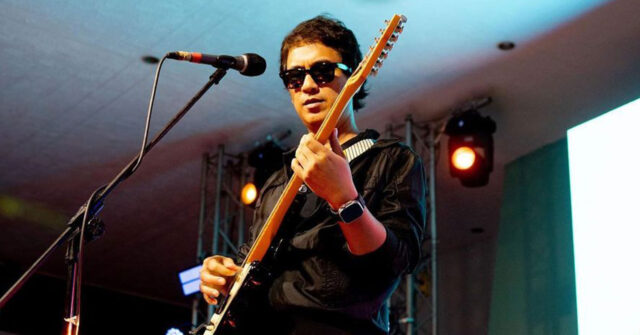 Ely Buendia