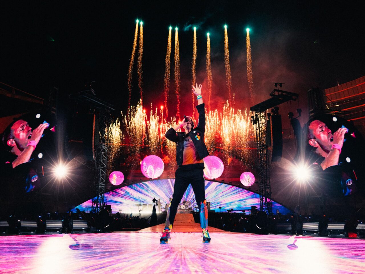 COLDPLAY LOLA AMOUR