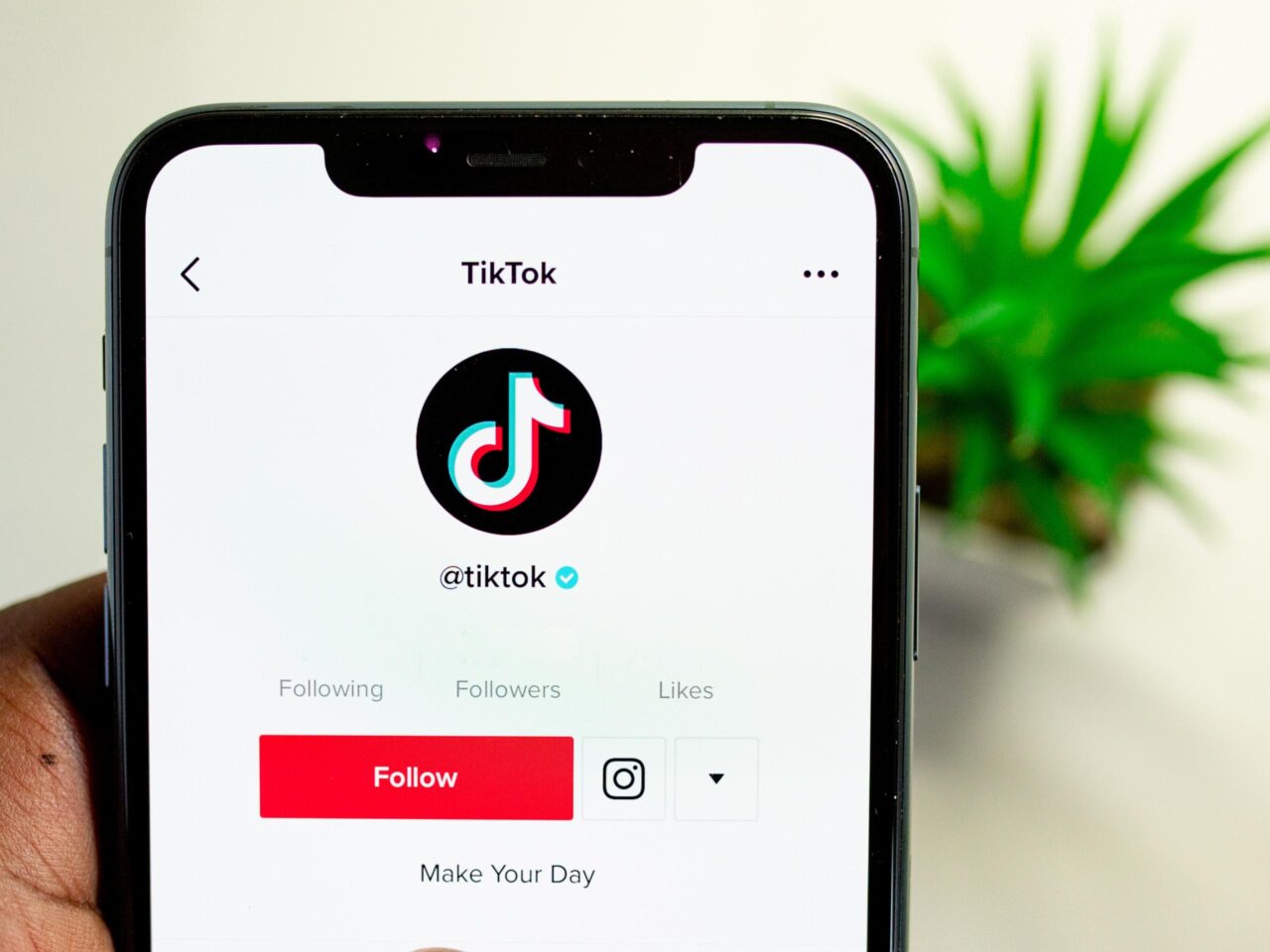 tiktok artificial intelligence lyric generator