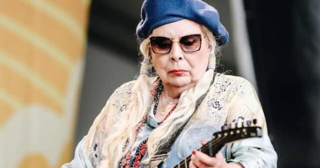 joni mitchell live