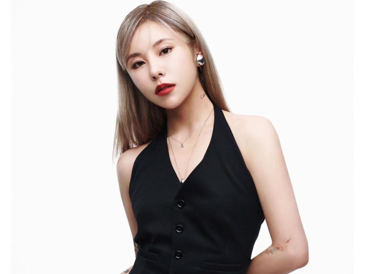 wheein world tour in the mood mamamoo