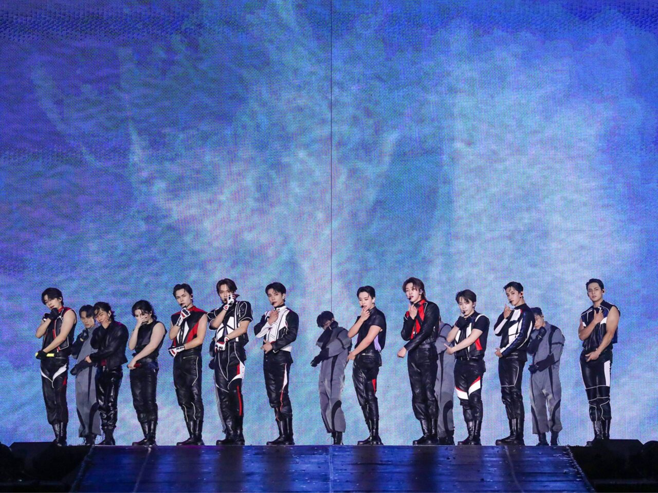 seventeen follow to tour bulacan