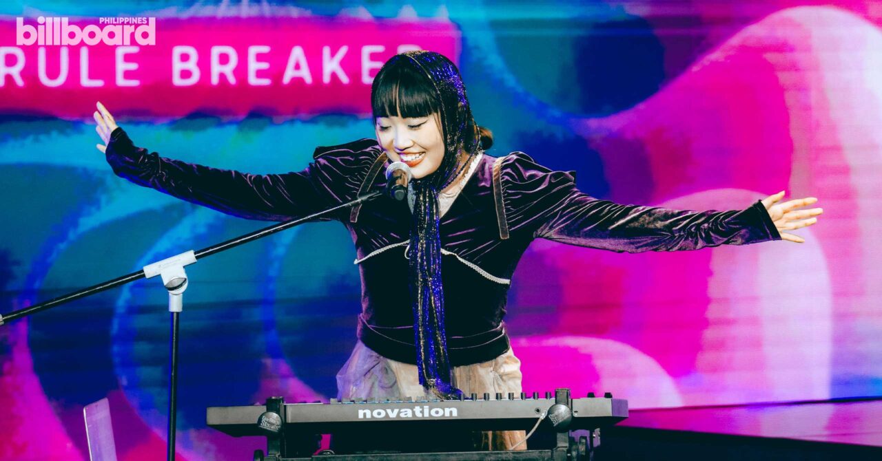 WATCH: Ena Mori Performs ‘Heartache Generation’ At First Billboard Philippines Women In Music Awards