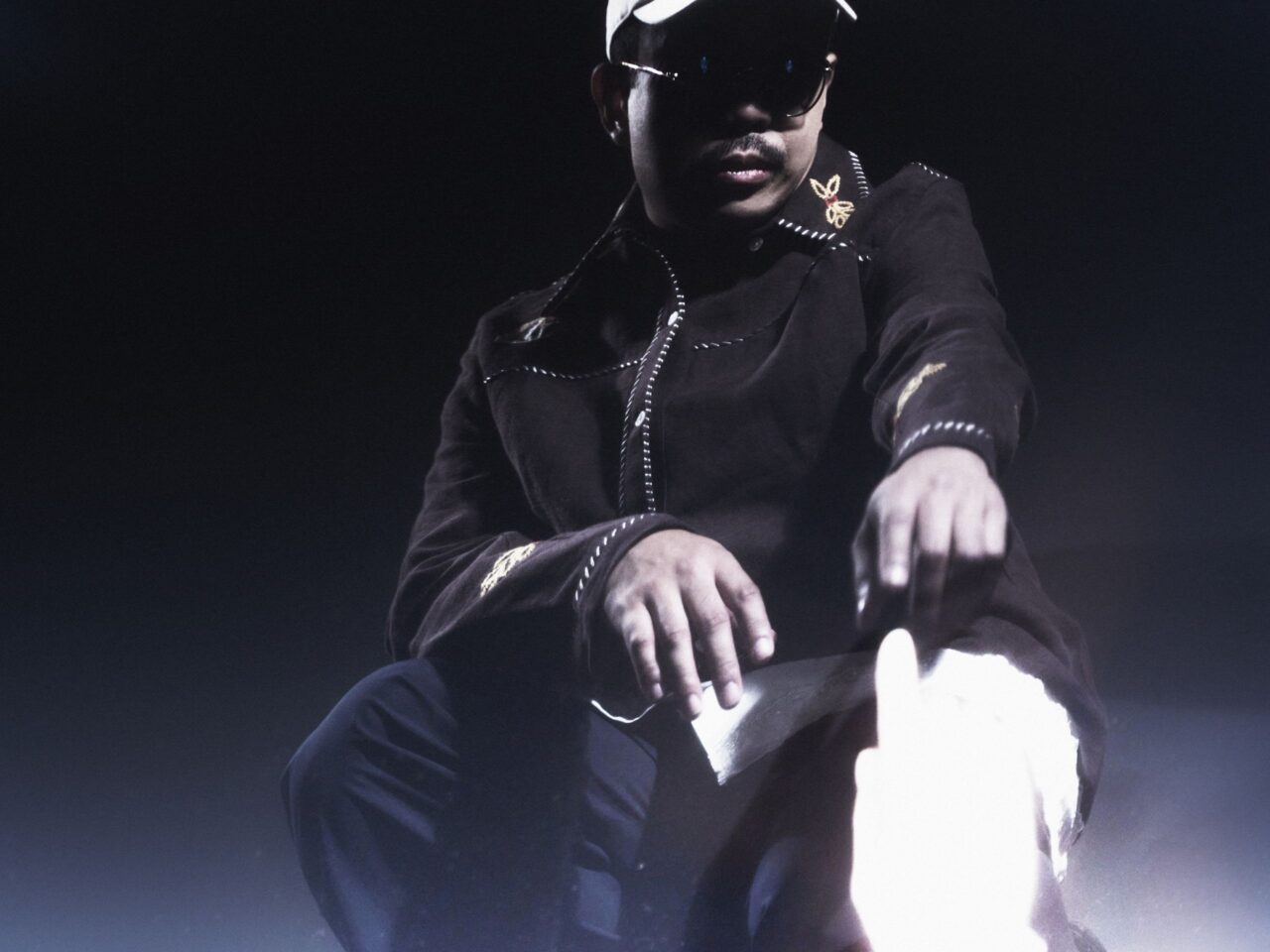 crwn jason dhakal good enough seance