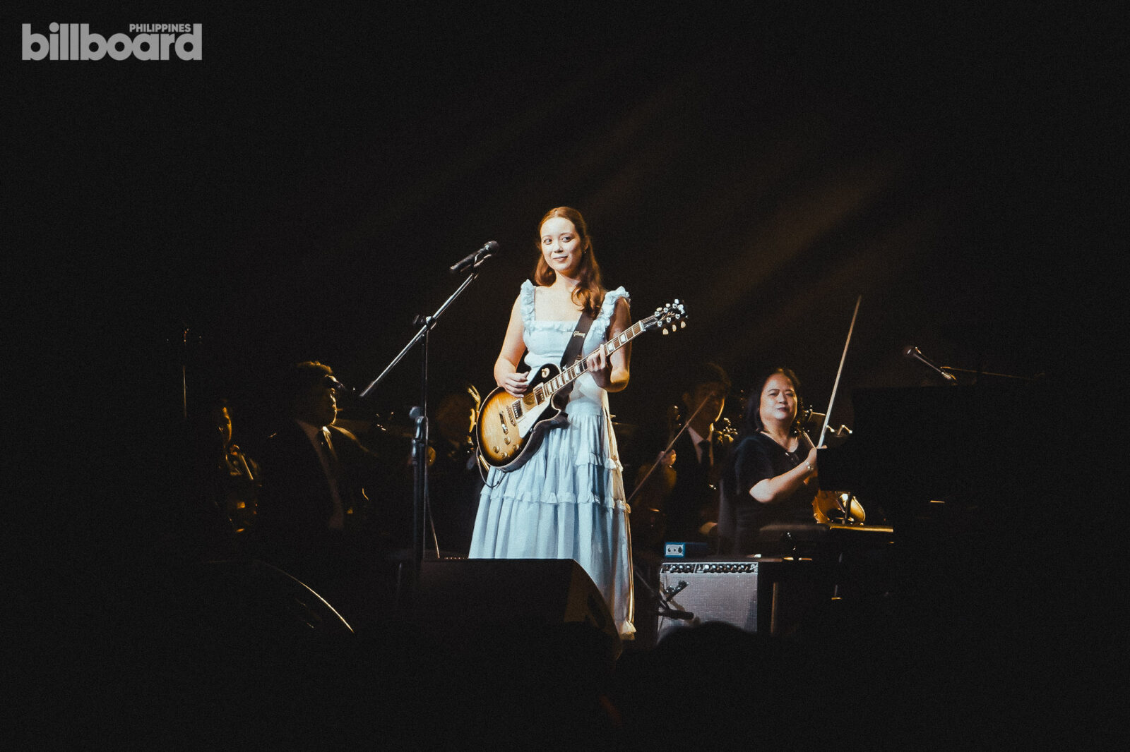 laufey live in manila 2024 a night at the symphony