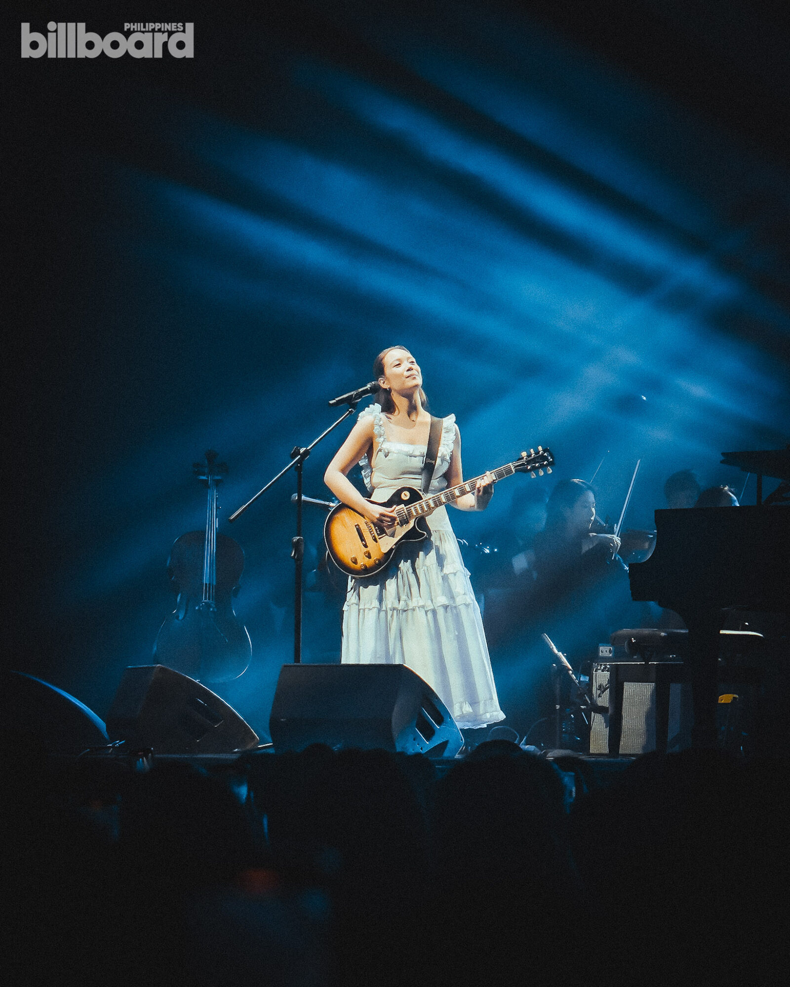 laufey live in manila 2024 a night at the symphony