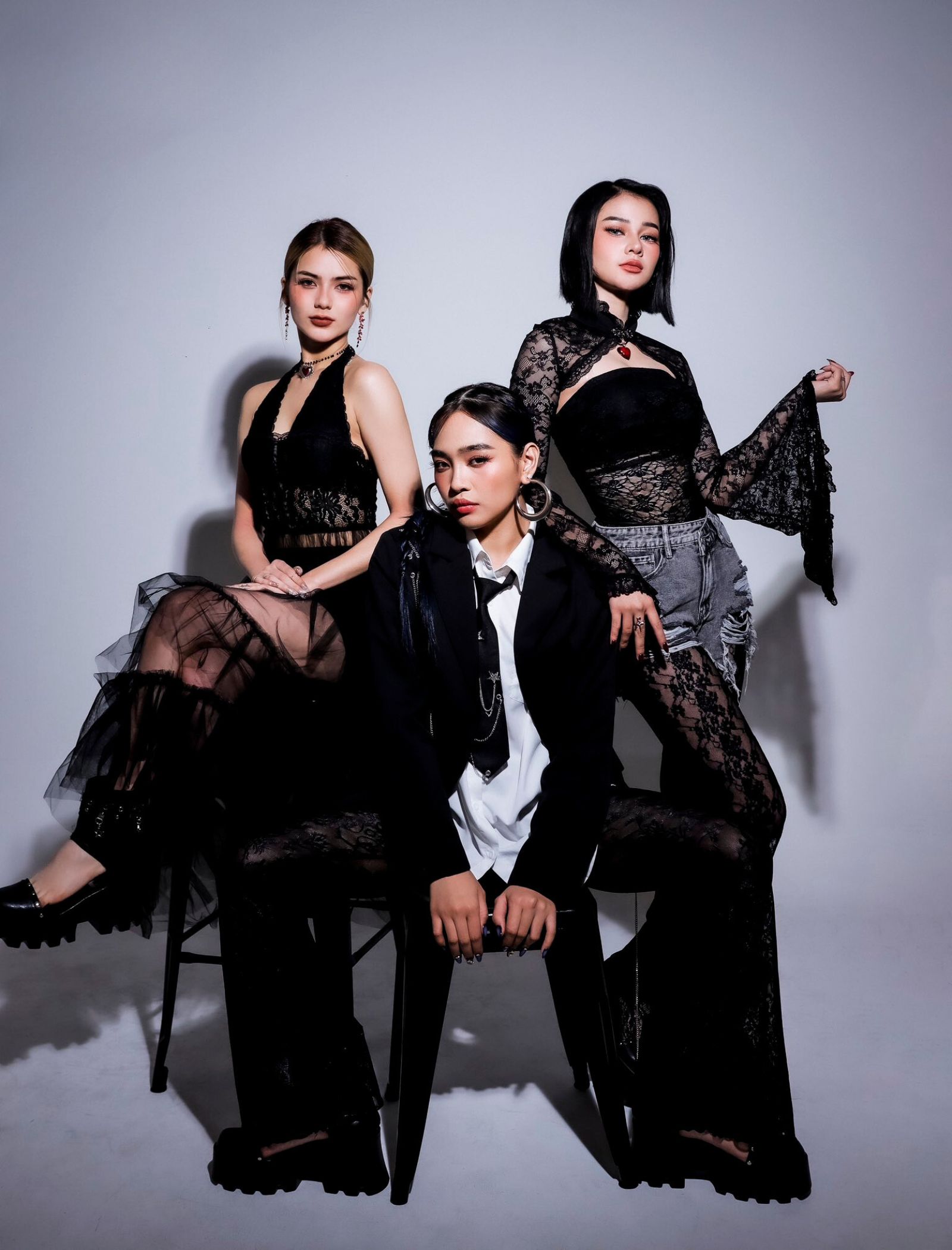 G22 - PORTRAIT - Billboard Philippines