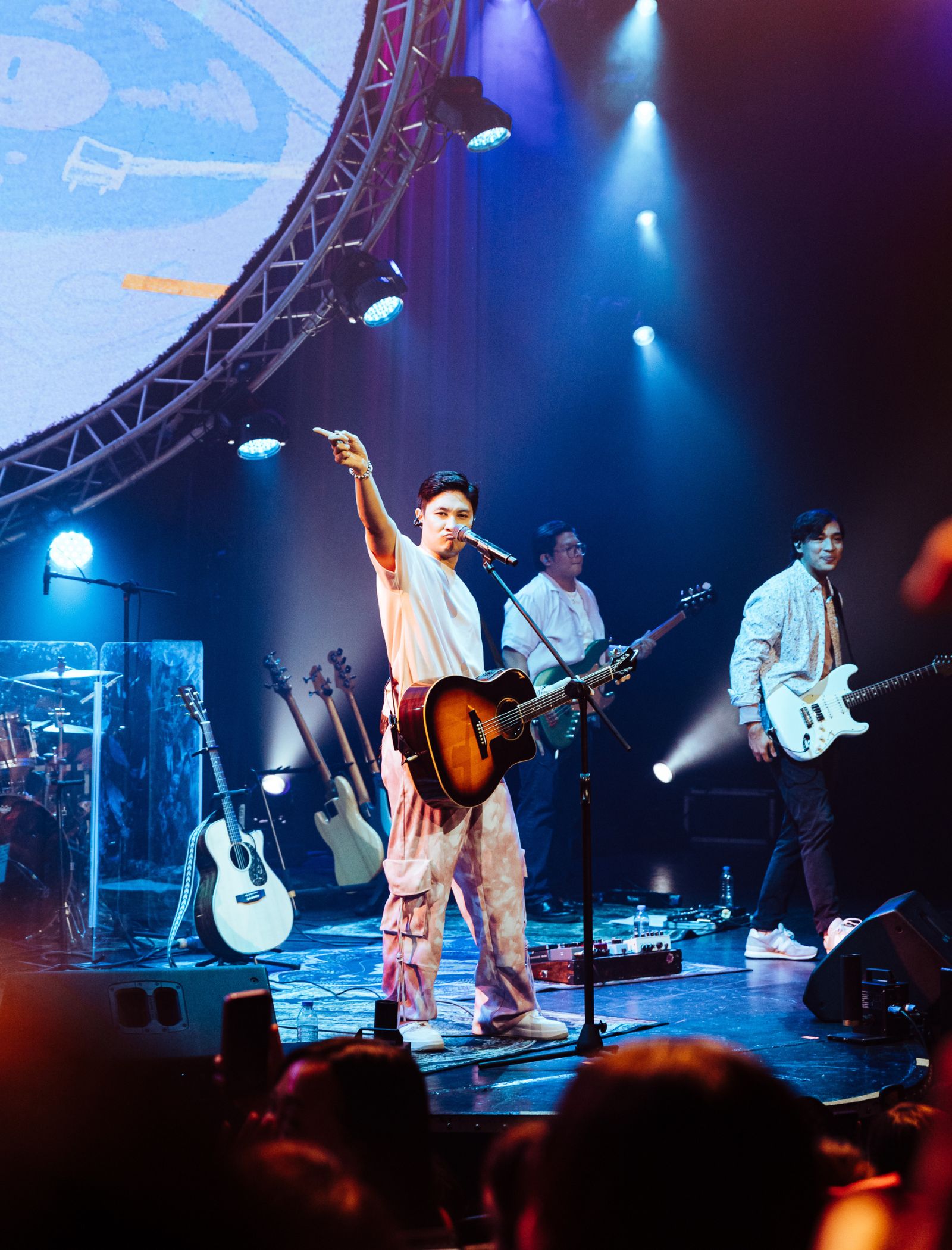 OVER OCTOBER IKOT SA MUSIC MUSEUM