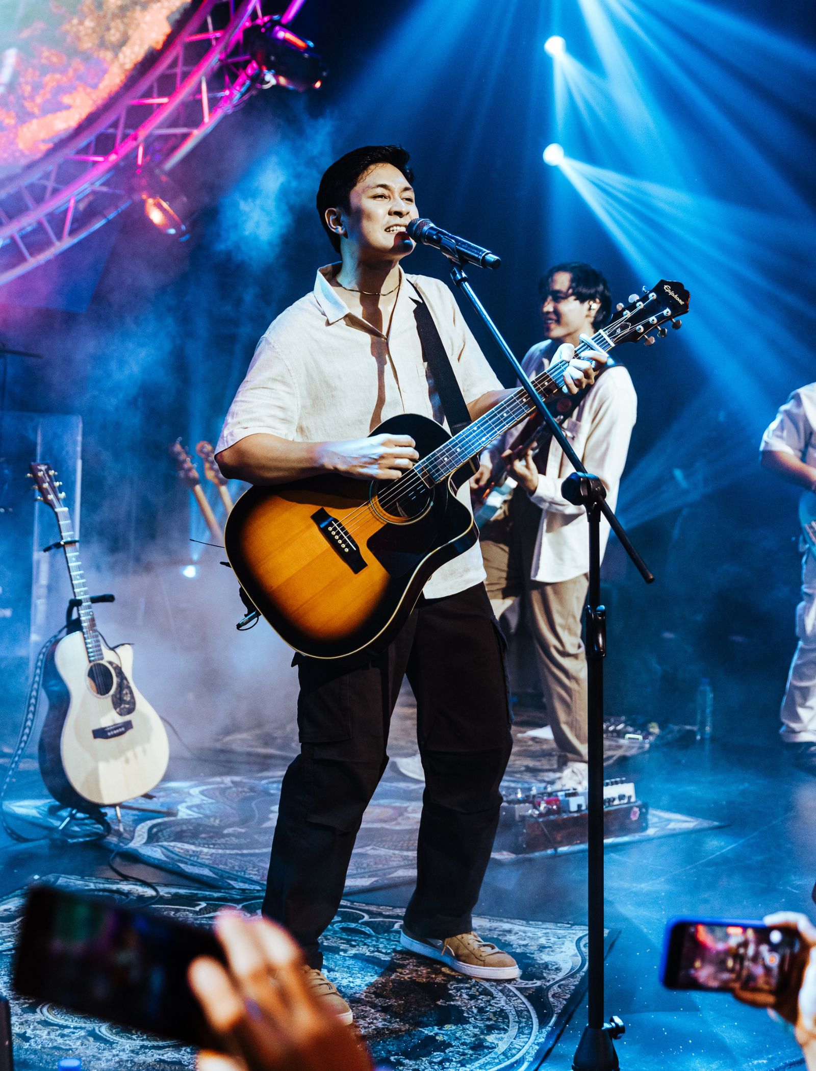 OVER OCTOBER IKOT SA MUSIC MUSEUM