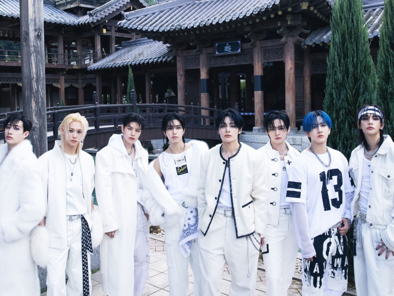 Stray Kids