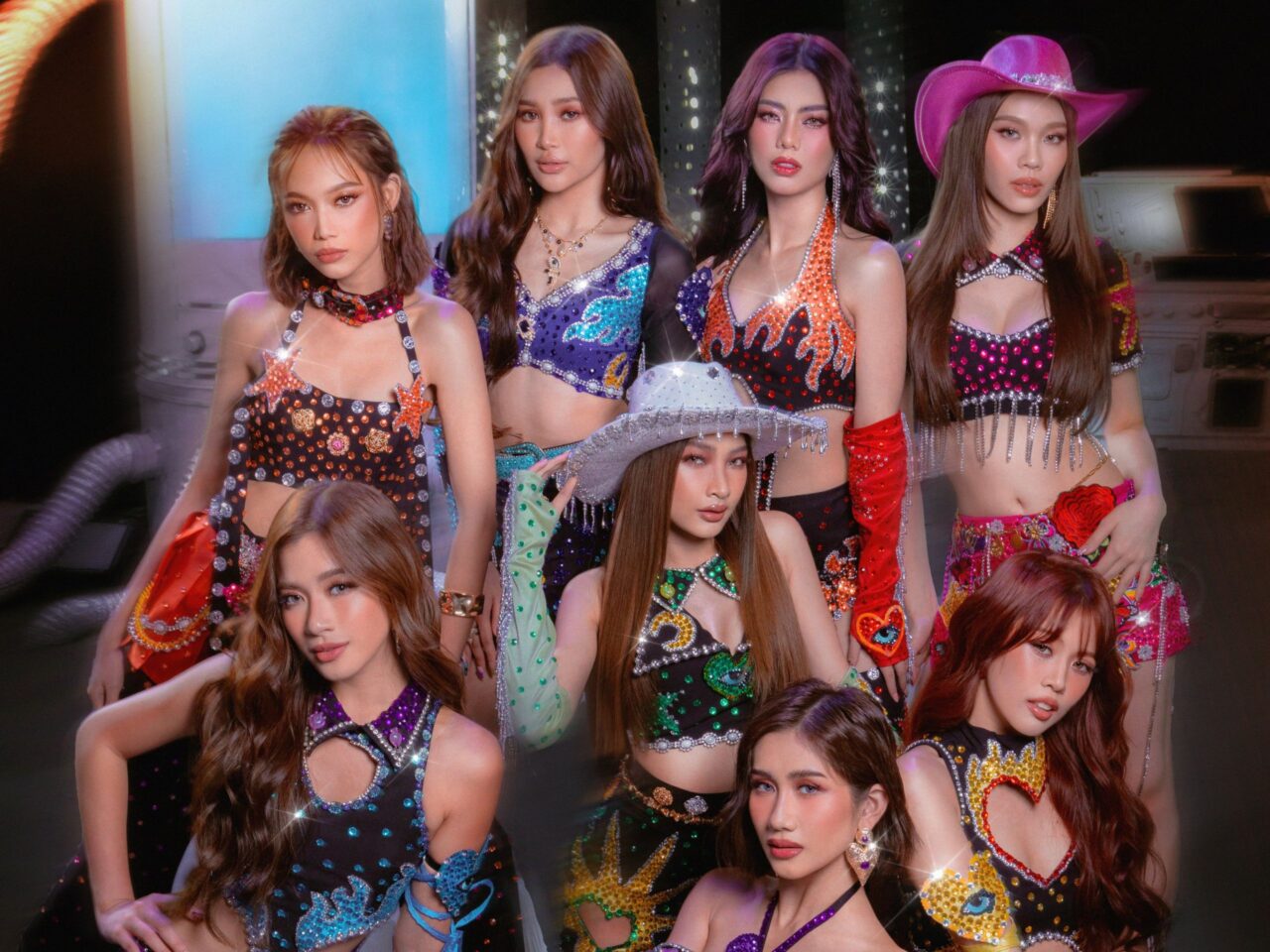 bini belinda blink twice