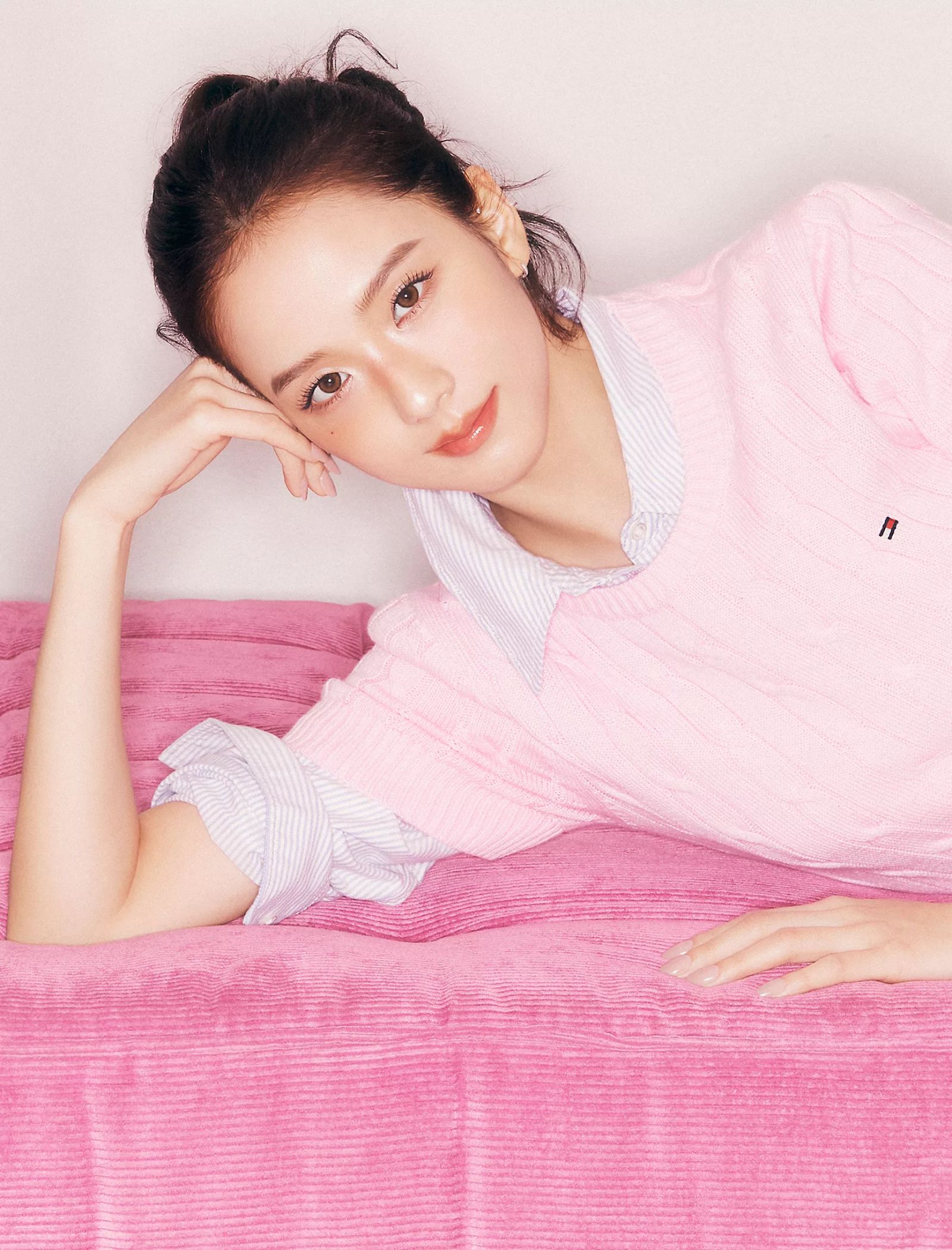 jisoo short sleeve cable knit sweater tommy hilfiger