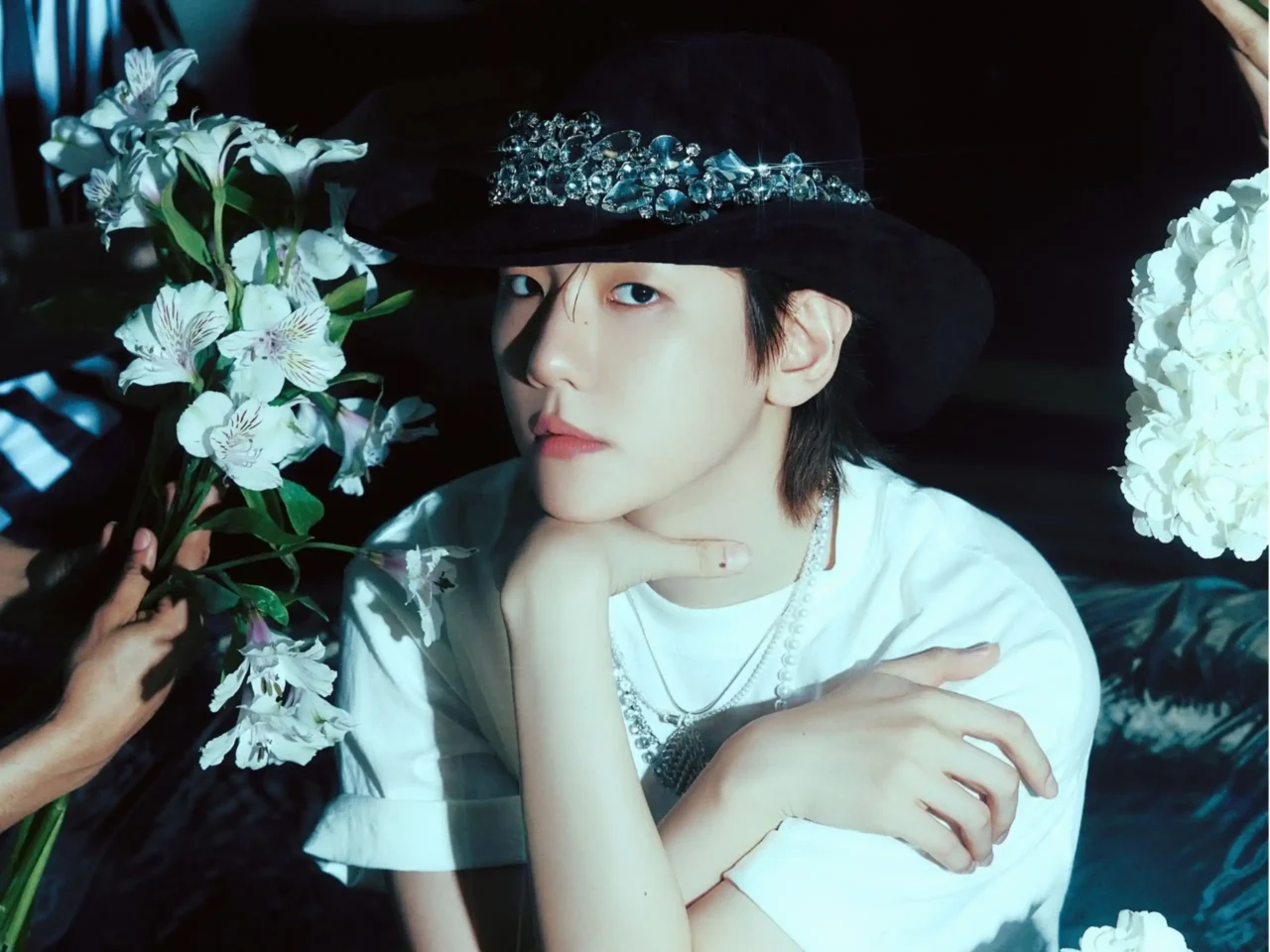 baekhyun essense of reverie billboard philippines