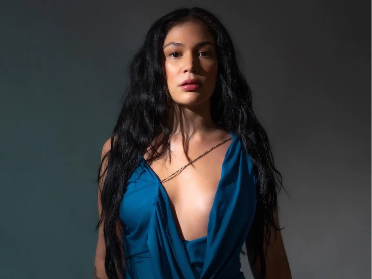 jess connelly fools gold billboard philippines