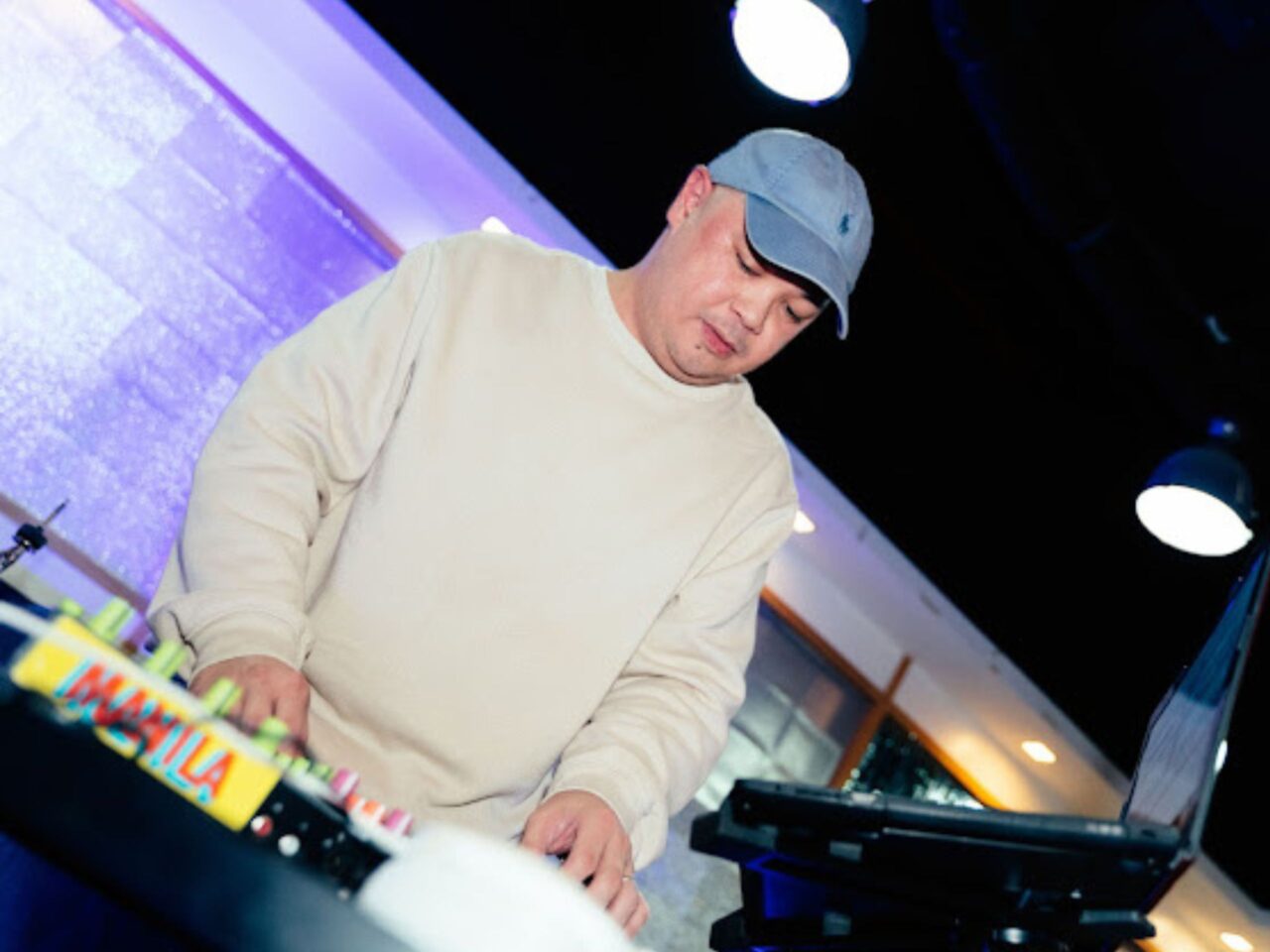 jigger divina locked down