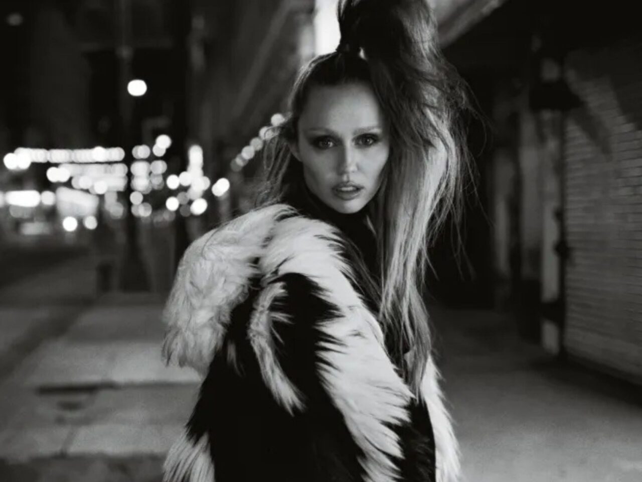 miley cyrus something beautiful film album