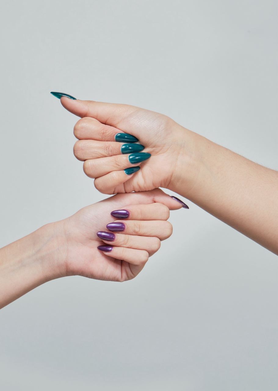 new lounge beauty services nails eyelash extensions