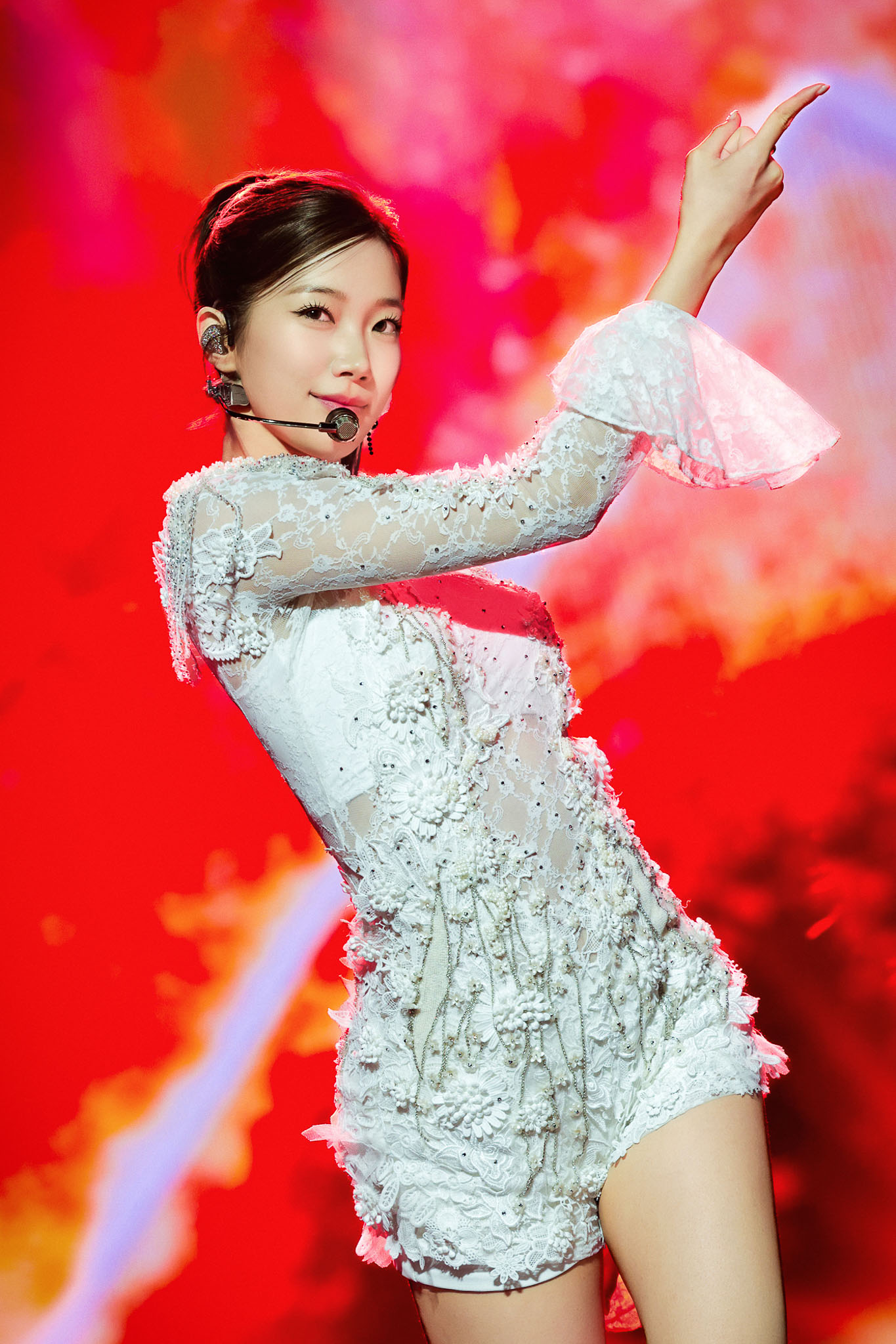 le sserafim easy crazy hot manila concert world tour KAZUHA