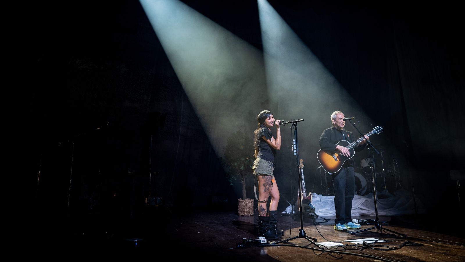 beabadoobee jim paredes