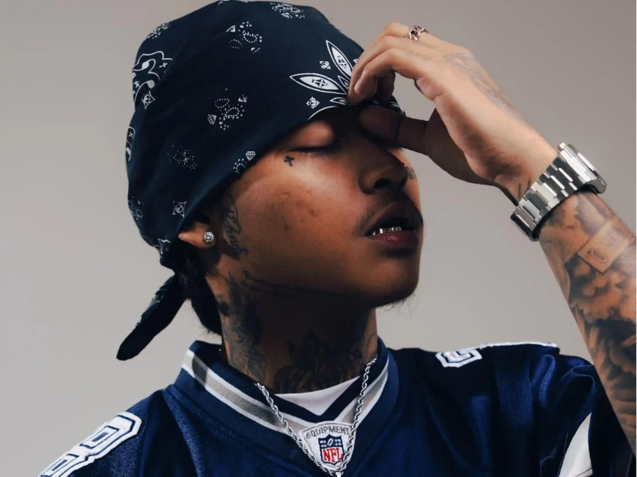 hev abi gins&melodies downtown q ang pagmamahal special version billboard philippines