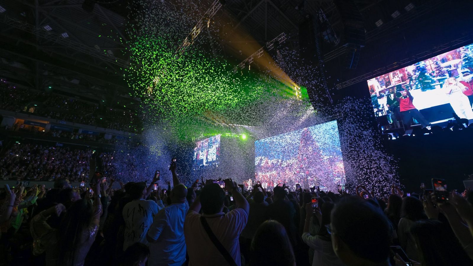 taylor swift the life of a showgirl album review