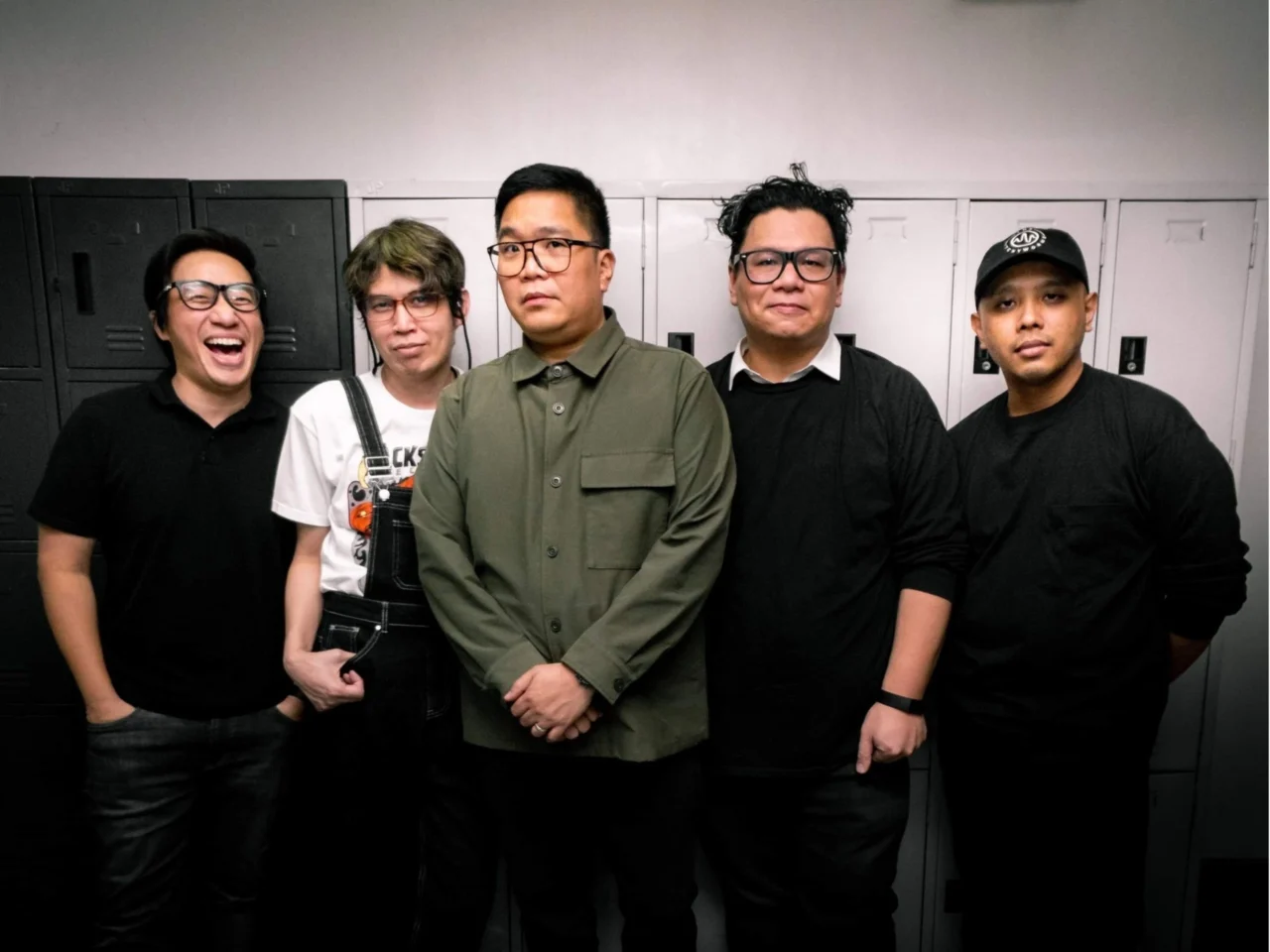 itchyworms akin ka na lang singapore concert billboard philippines