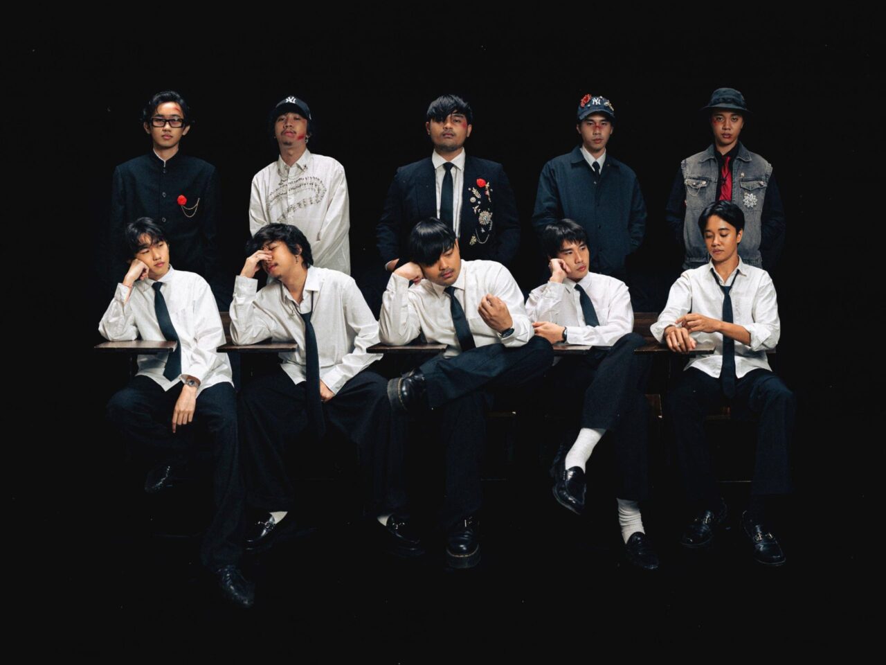 PLAYERTWO LOLA AMOUR HAPPY ACCIDENTS VOL 2.