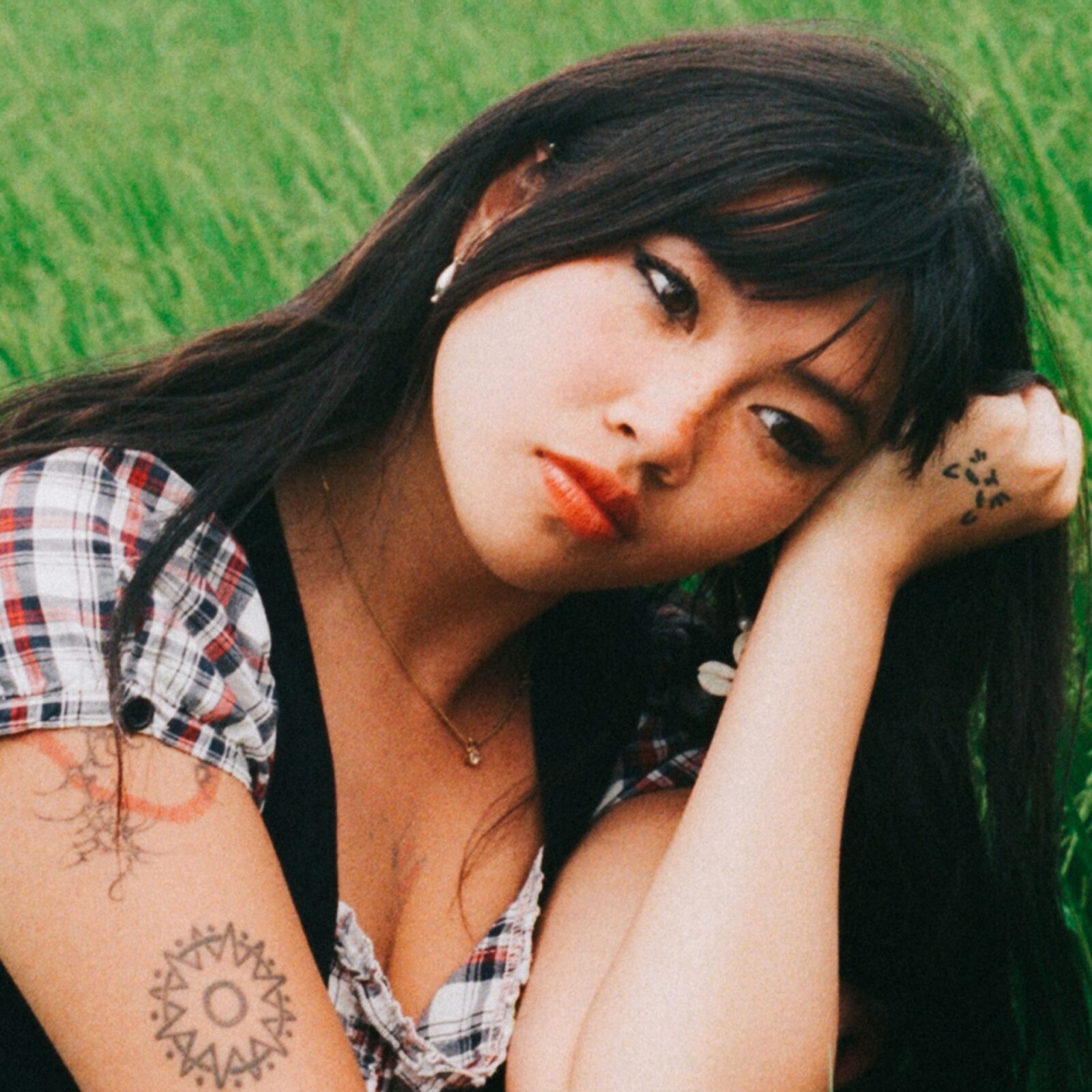 beabadoobee glue song vinyl exclusive