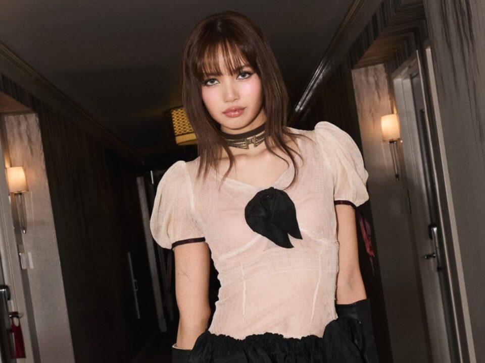 blackpink lisa netflix romcom