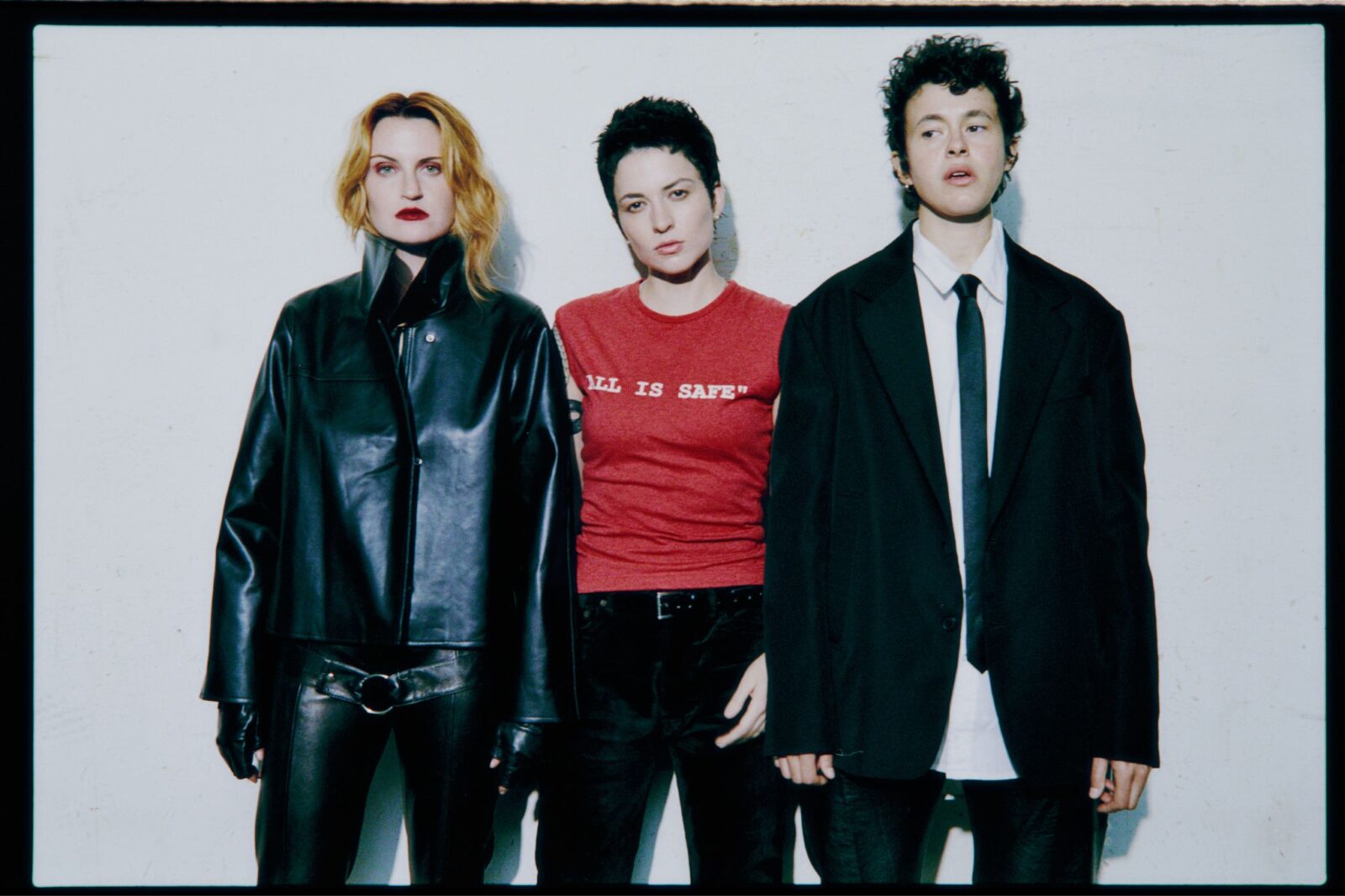 MUNA BILLBOARD PHILIPPINES INTERVIEW Photographed by Dean Bradshaw. Courtesy of Secretly Distribution. FEATURE PROFILE