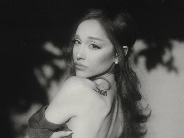Ariana Grande for new single 