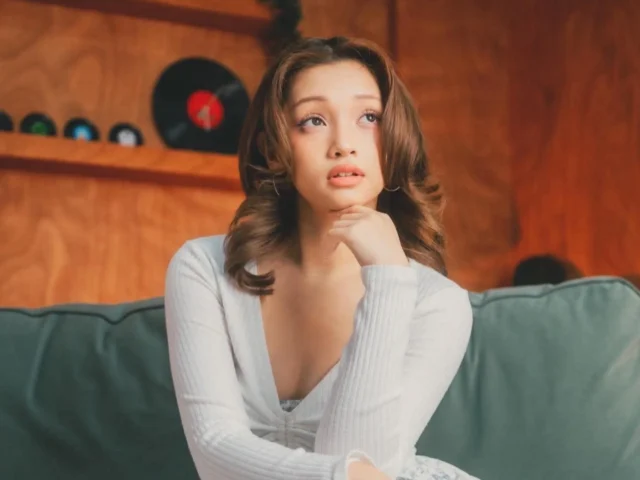 Former UNIS member Gehlee return to the Philippines for solo career
