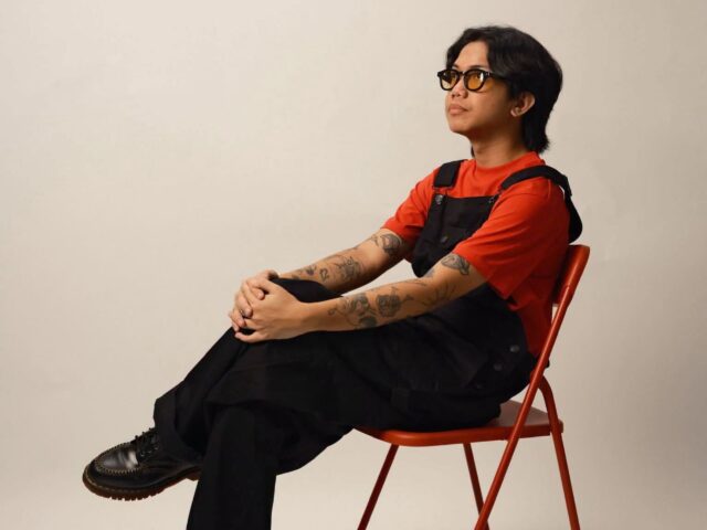 lola amour jan roberts collab single