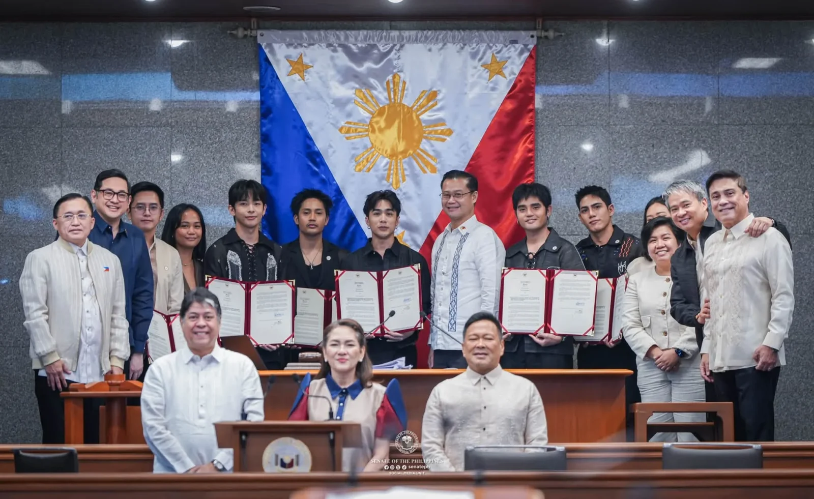 SB19 at the Senate plenary session